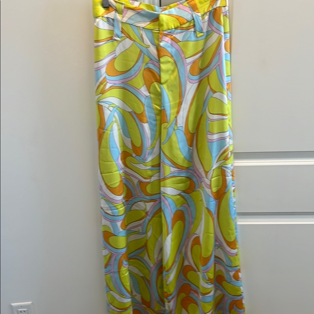 Zara Multicolor Abstract Pattern Pants